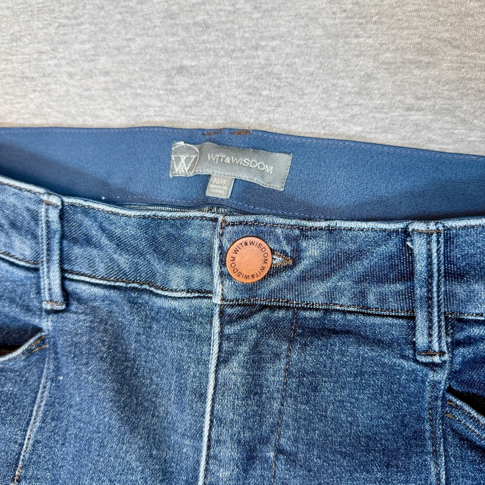 Wit & Wisdom Barrel Leg Jean Size 16W Great Condition! Back to School - Picture 3 of 15